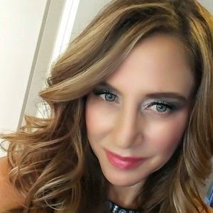 Meet your Posher, Paula